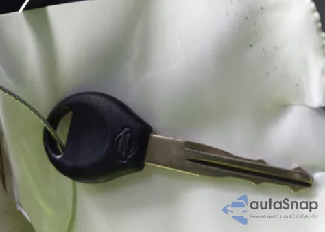 1998 Nissan Frontier Se/Xe from USA, damaged, VIN 1N6DD26S7WC344388